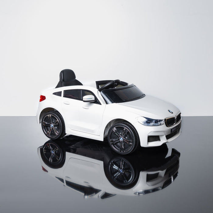 BMW X6M Blanc - SUV Deux moteurs  [Version Luxe]